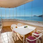Edificio Bahia Del Sol 아파트