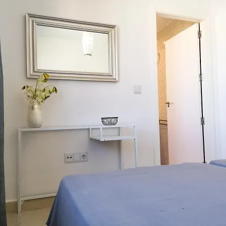 Edificio Bahia Del Sol Апартаменты *