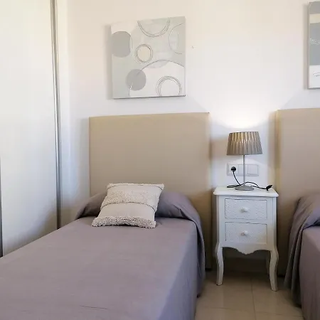 Апартаменты Edificio Bahia Del Sol