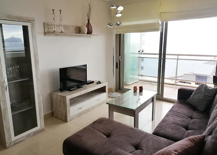 Edificio Bahia Del Sol アパート カルプ