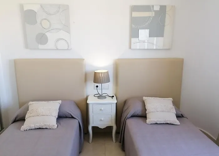 Edificio Bahia Del Sol アパート