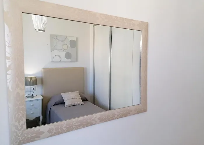 Edificio Bahia Del Sol アパート