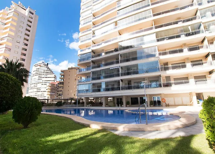 Edificio Bahia Del Sol アパート カルプ